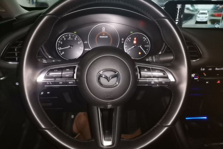 Used Mazda 3 Axela 2021 2.0L Automatic Zhi Rui Edition Steering Wheel