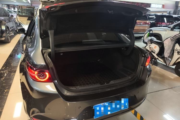 Used Mazda 3 Axela 2021 2.0L Automatic Zhiyao Edition Trunk