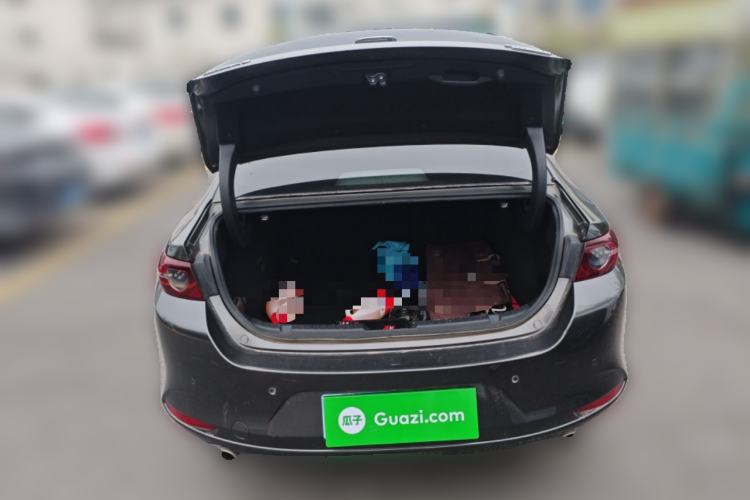 Used Mazda 3 Axela 2021 2.0L Automatic Zhiya Edition Trunk