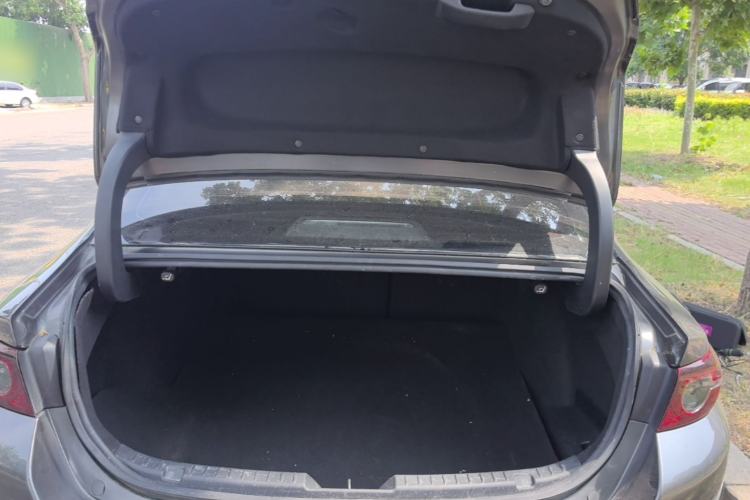 Used Mazda 3 Axela 2021 2.0L Automatic Zhiya Edition Trunk