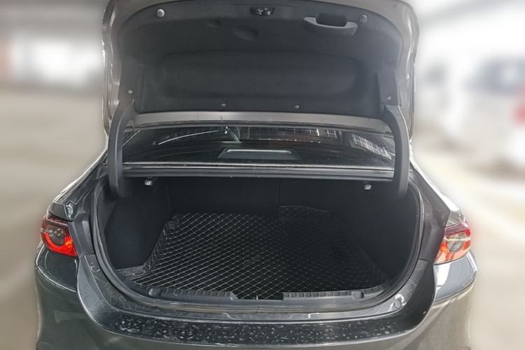 Used Mazda 3 Axela 2021 2.0L Automatic Zhiya Edition Trunk