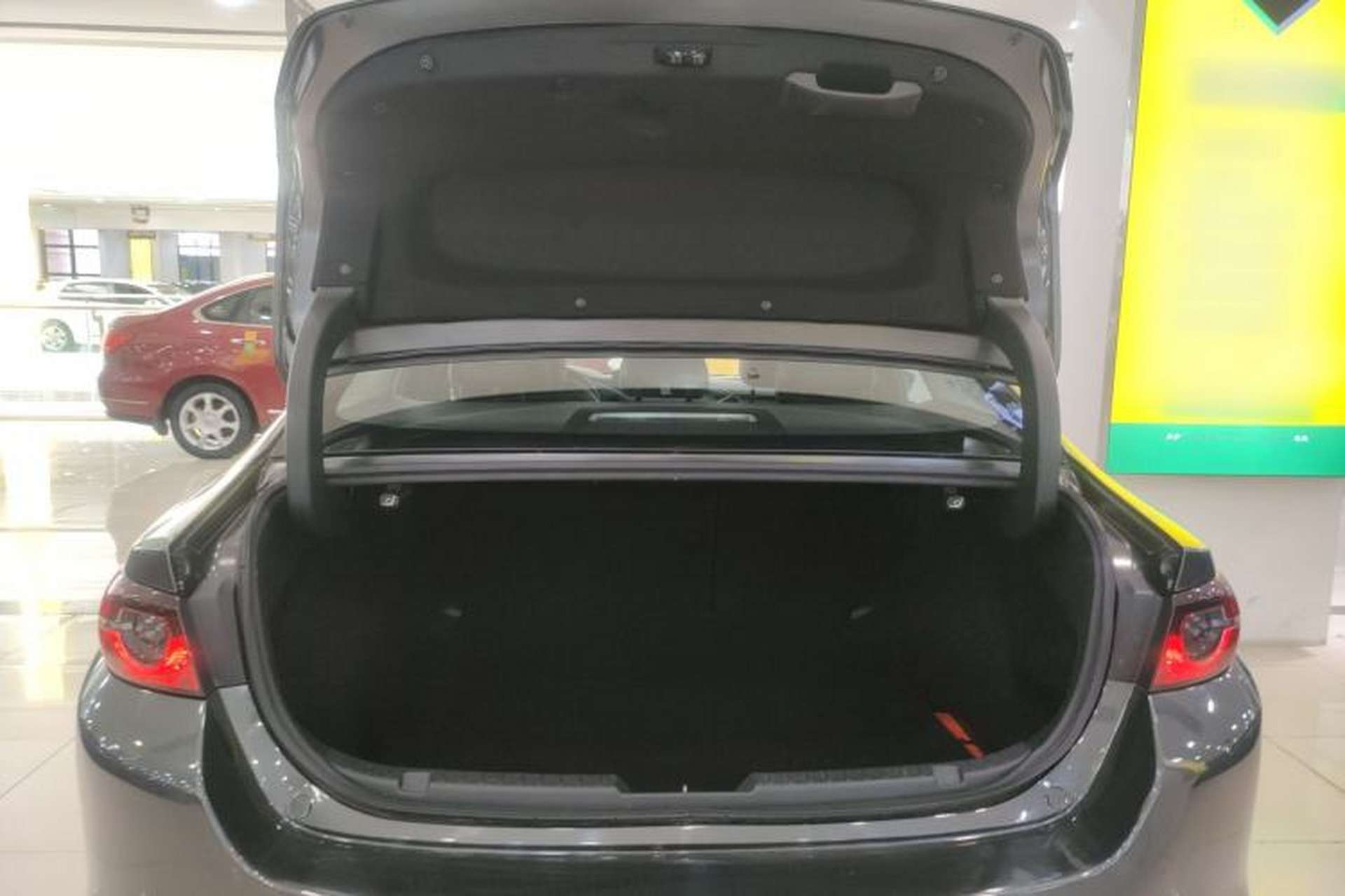 Used Mazda 3 Axela 2021 2.0L Automatic Zhiya Edition Trunk