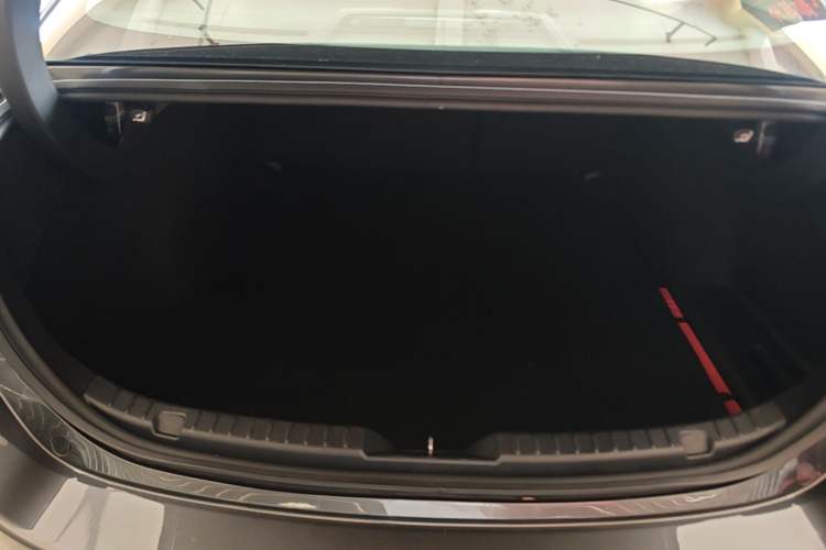 Used Mazda 3 Axela 2021 2.0L Automatic Zhiya Edition Trunk