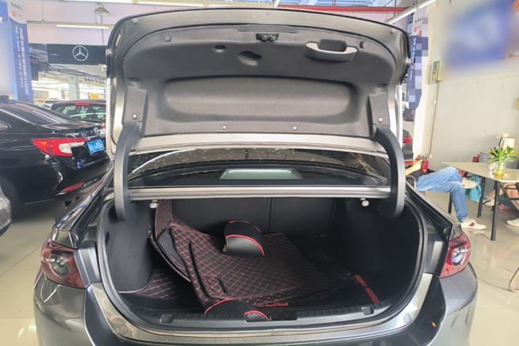Used Mazda 3 Axela 2021 2.0L Automatic ZhiXuan Edition Trunk