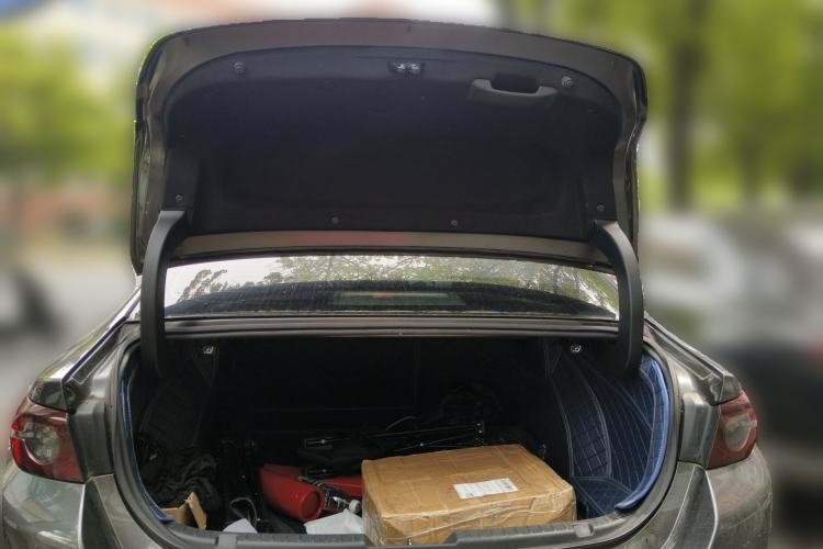 Used Mazda 3 Axela 2021 2.0L Automatic Zhiya Edition Trunk