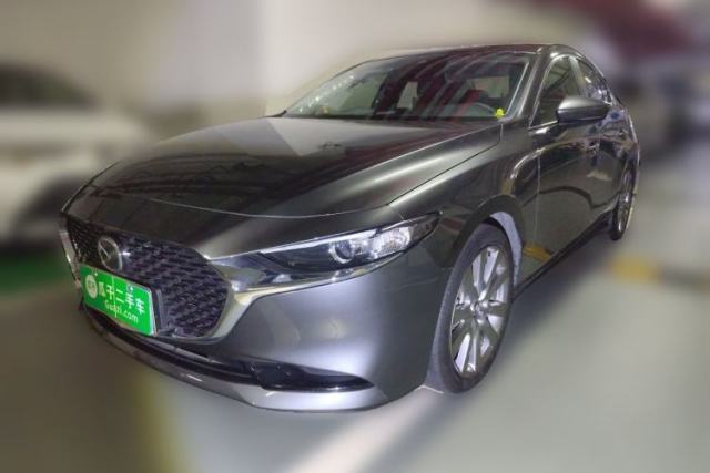 Ojetý Mazda 3 Axela 2021 2.0L Automatic Zhi Rui Edition