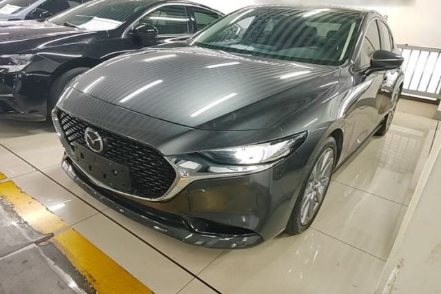 Używany Mazda 3 Axela 2021 2.0L Automatic Zhi Rui Edition