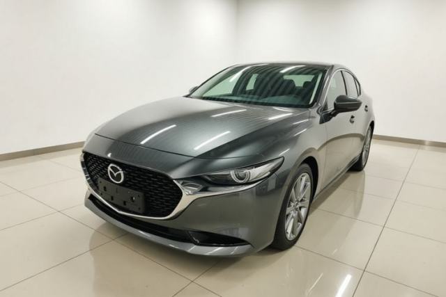 Ojetý Mazda 3 Axela 2021 2.0L Automatic Zhi Rui Edition