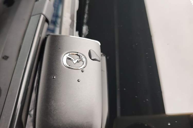 Used Mazda 3 Axela 2021 2.0L Automatic Zhiya Edition Vehicle Key