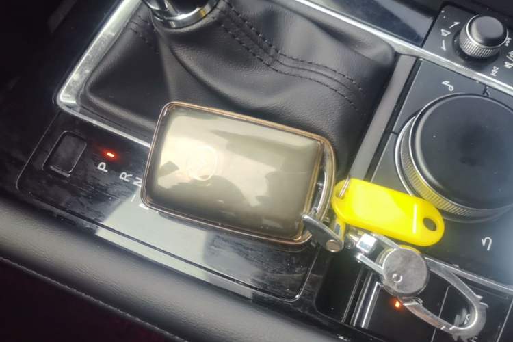 Used Mazda 3 Axela 2021 2.0L Automatic Zhiya Edition Vehicle Key