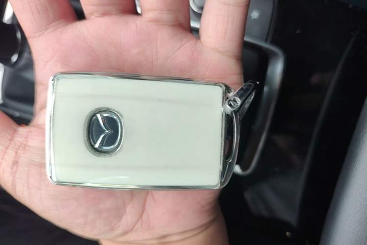 Used Mazda 3 Axela 2021 2.0L Automatic Zhiya Edition Vehicle Key