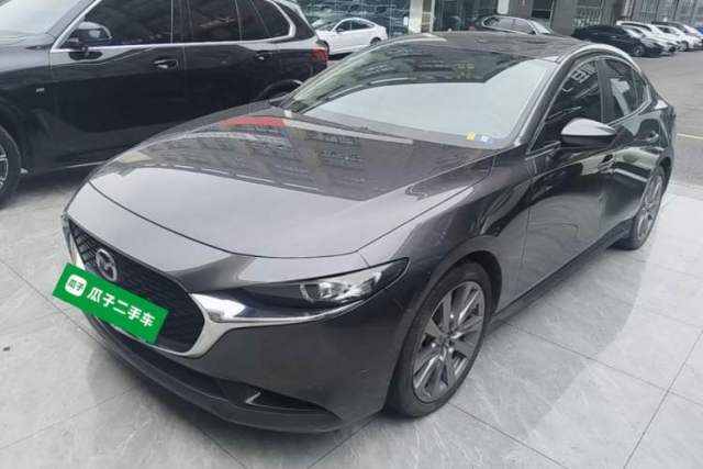 Używany Mazda 3 Axela 2021 2.0L Automatic Zhiya Edition