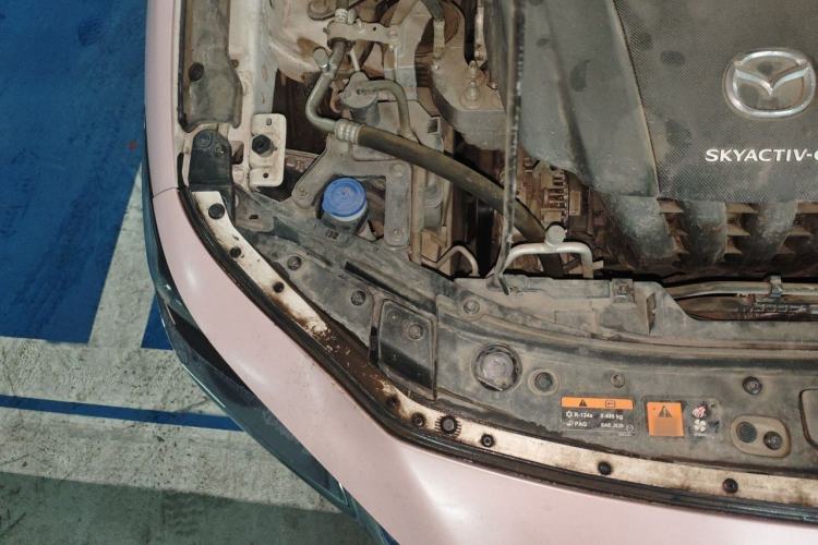 Used Mazda 3 Axela 2021 2.0L Automatic Zhiyao Edition Engine Bay Right