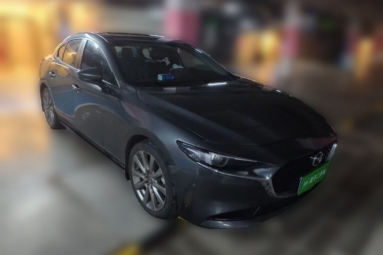 Used Mazda 3 Axela 2021 2.0L Automatic Zhiyao Edition Front Right 45 Deg