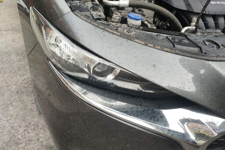 Used Mazda 3 Axela 2021 2.0L Automatic Zhiya Edition Right Front Headlight