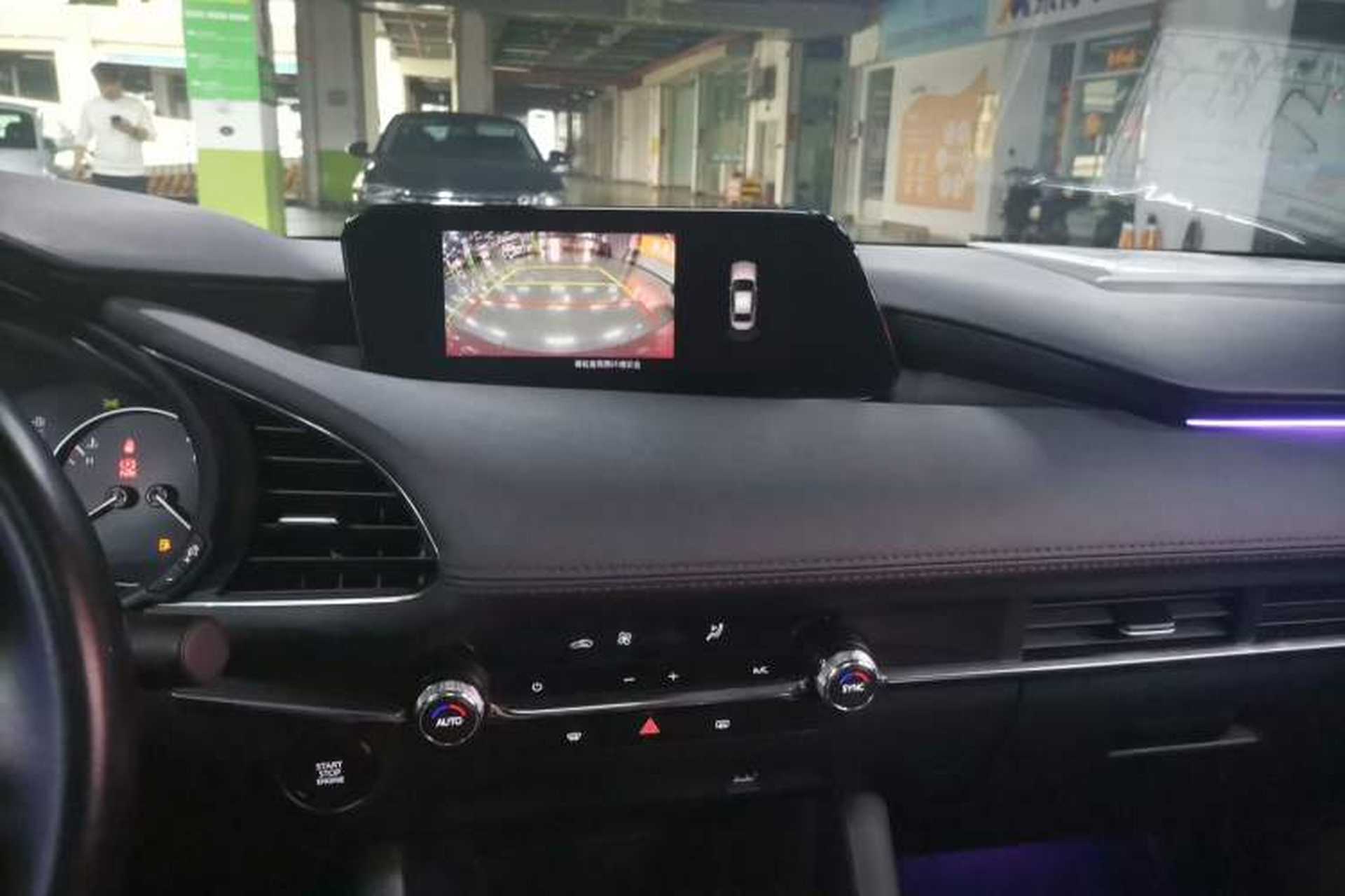Used Mazda 3 Axela 2021 2.0L Automatic ZhiXuan Edition Audio And AC Panel
