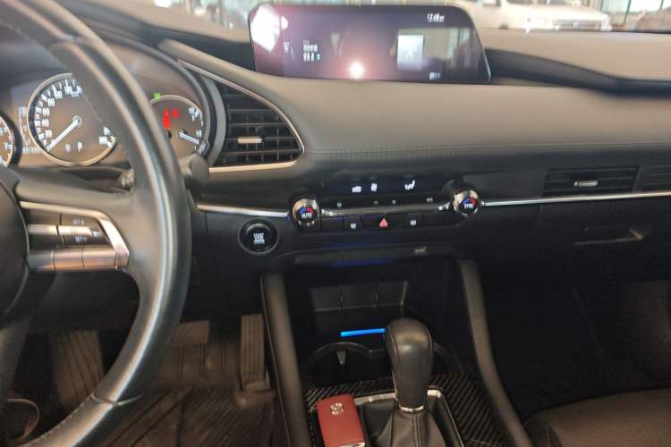 Used Mazda 3 Axela 2021 2.0L Automatic Zhiyao Edition Audio And AC Panel
