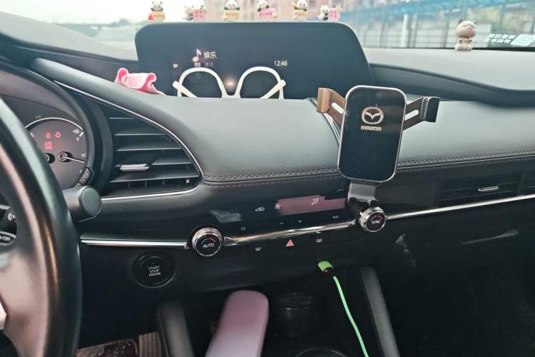 Used Mazda 3 Axela 2021 2.0L Automatic Zhiya Edition Audio And AC Panel