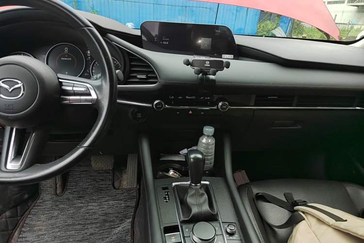 Used Mazda 3 Axela 2021 2.0L Automatic Zhiya Edition Audio And AC Panel