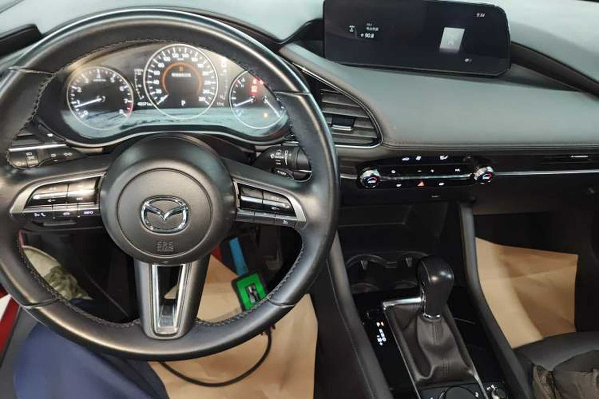 Used Mazda 3 Axela 2021 2.0L Automatic ZhiXuan Edition Audio And AC Panel