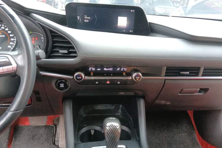 Used Mazda 3 Axela 2021 2.0L Automatic Zhiya Edition Audio And AC Panel