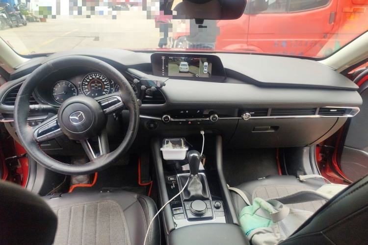 Used Mazda 3 Axela 2021 2.0L Automatic Zhiyao Edition Center Console