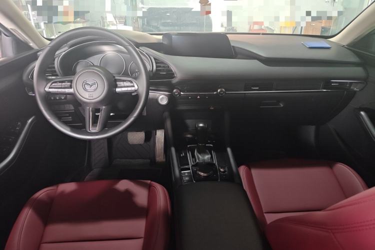Used Mazda 3 Axela 2021 2.0L Automatic ZhiXuan Edition Center Console