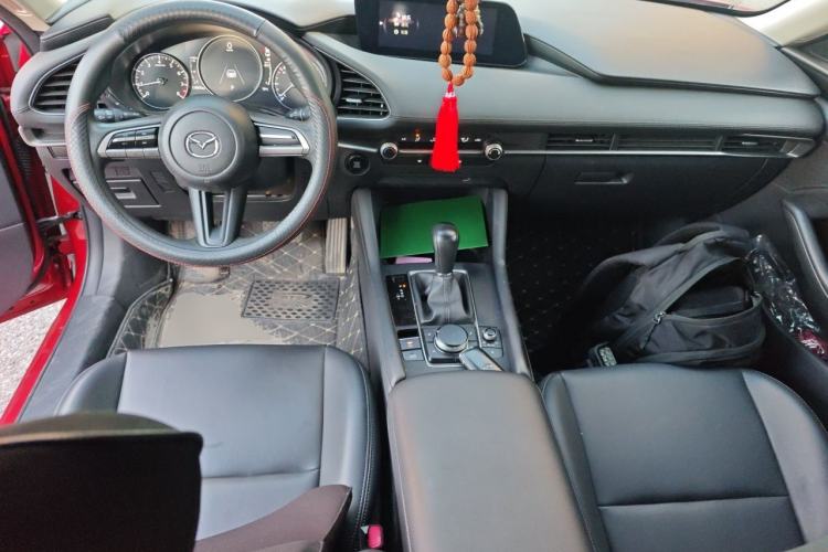 Used Mazda 3 Axela 2021 2.0L Automatic Zhiqing Edition Center Console