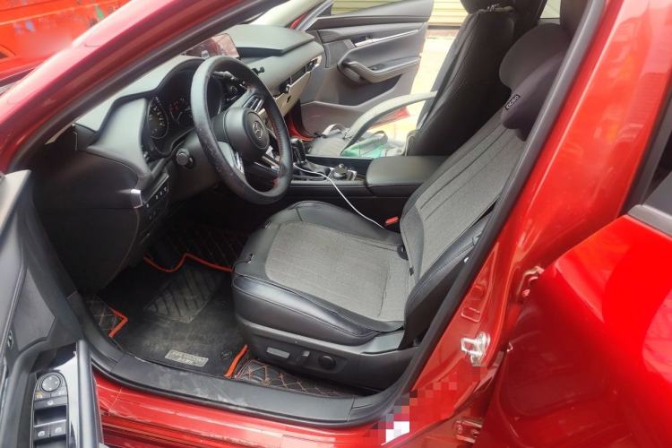 Used Mazda 3 Axela 2021 2.0L Automatic Zhiyao Edition Driver Seat