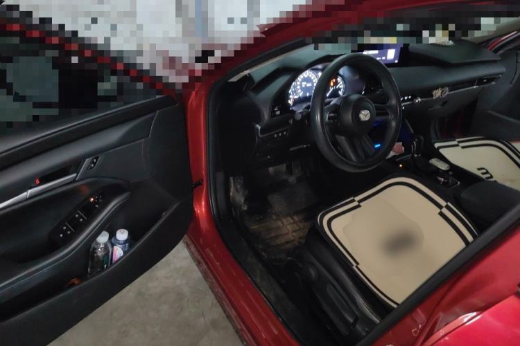 Used Mazda 3 Axela 2021 1.5L Automatic Zhiyue Edition Driver Seat