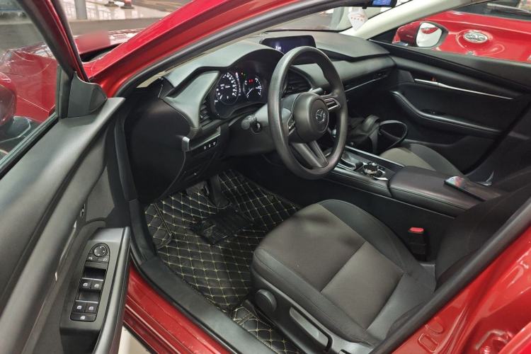 Used Mazda 3 Axela 2021 2.0L Automatic Zhiqing Edition Driver Seat