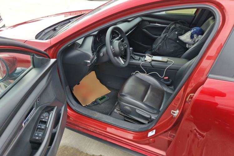 Used Mazda 3 Axela 2021 2.0L Automatic Zhiya Edition Driver Seat