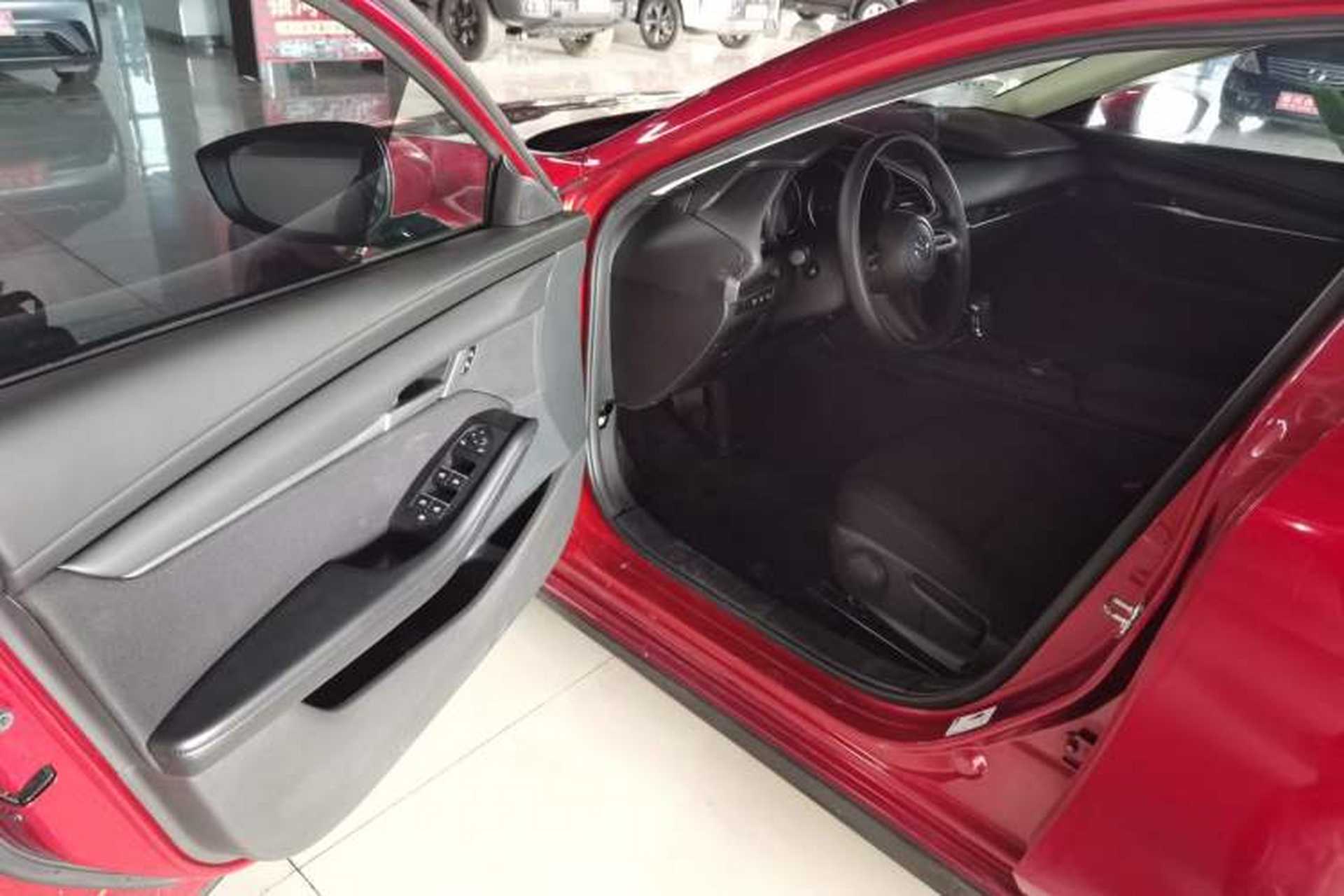 Used Mazda 3 Axela 2021 2.0L Automatic Zhiqing Edition Driver Seat