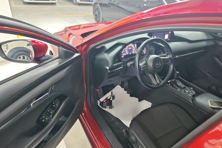 Used Mazda 3 Axela 2021 2.0L Automatic ZhiXuan Edition Driver Seat
