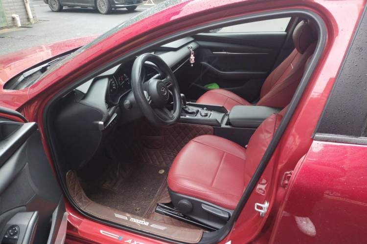 Used Mazda 3 Axela 2021 1.5L Automatic Zhiyue Edition Driver Seat