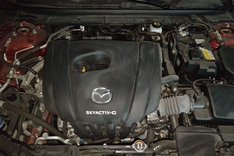 Used Mazda 3 Axela 2021 2.0L Automatic ZhiZun Edition Engine Bay