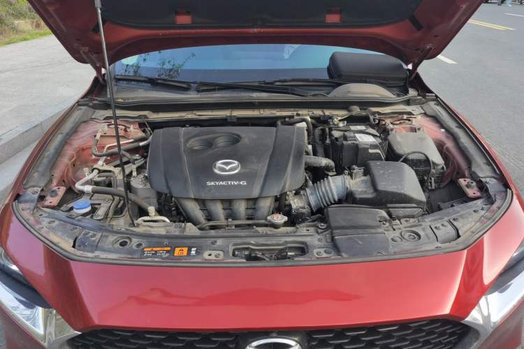 Used Mazda 3 Axela 2021 2.0L Automatic ZhiXuan Edition Engine Bay