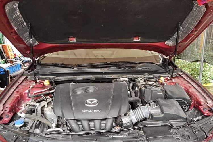 Used Mazda 3 Axela 2021 2.0L Automatic Zhiya Edition Engine Bay