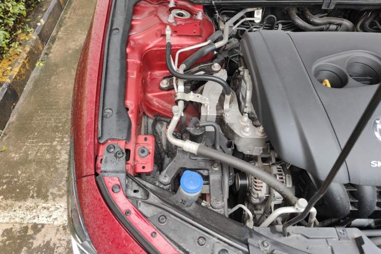 Used Mazda 3 Axela 2021 2.0L Automatic Zhiya Edition Engine Bay Right