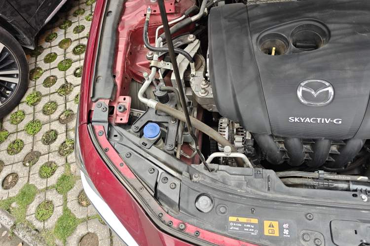Used Mazda 3 Axela 2021 2.0L Automatic Zhiya Edition Engine Bay Right