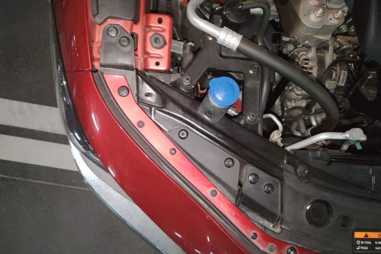 Used Mazda 3 Axela 2021 1.5L Automatic Zhiyue Edition Engine Bay Right