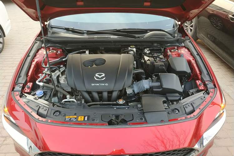 Used Mazda 3 Axela 2021 2.0L Automatic Zhiya Edition Engine Bay