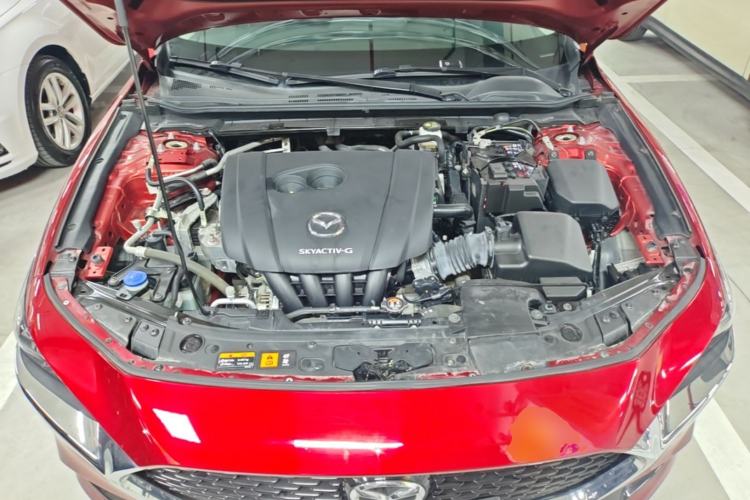 Used Mazda 3 Axela 2021 2.0L Automatic ZhiXuan Edition Engine Bay