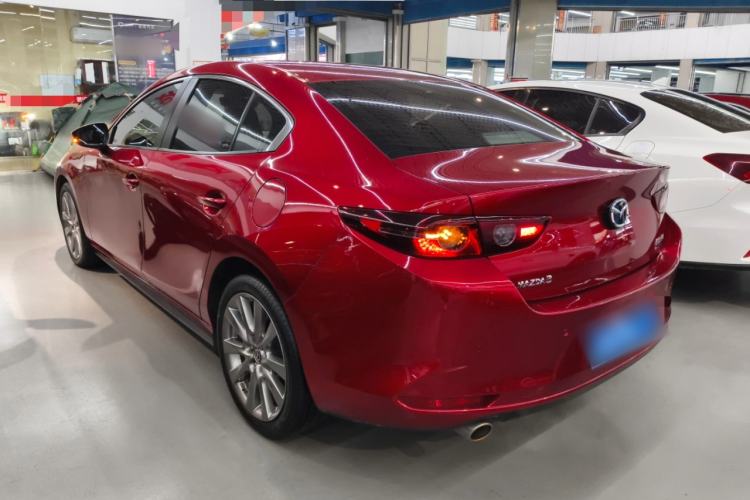 Used Mazda 3 Axela 2021 2.0L Automatic Zhiya Edition Exterior 2