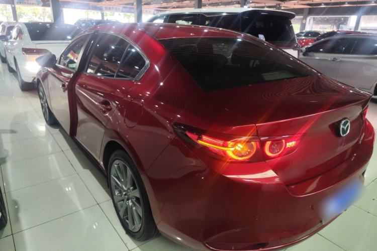 Used Mazda 3 Axela 2021 2.0L Automatic Zhiyao Edition Exterior 2
