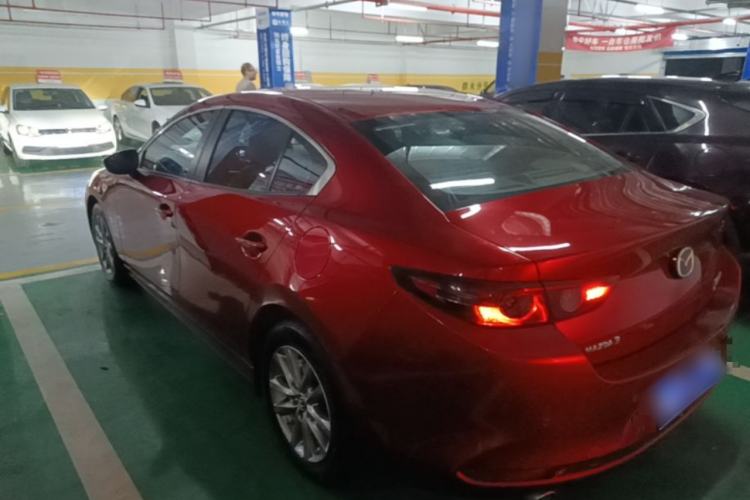 Used Mazda 3 Axela 2021 1.5L Automatic Zhiyue Edition Exterior 2
