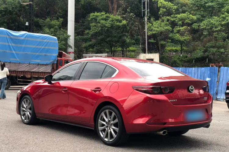 Used Mazda 3 Axela 2021 2.0L Automatic Zhiya Edition Exterior 3