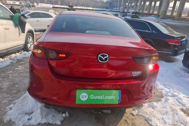Used Mazda 3 Axela 2021 2.0L Automatic Zhiya Edition Exterior 4