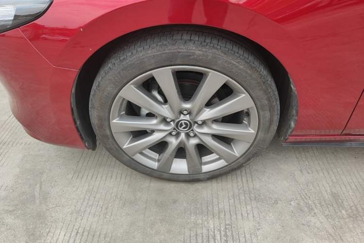 Used Mazda 3 Axela 2021 2.0L Automatic Zhiya Edition Exterior 4
