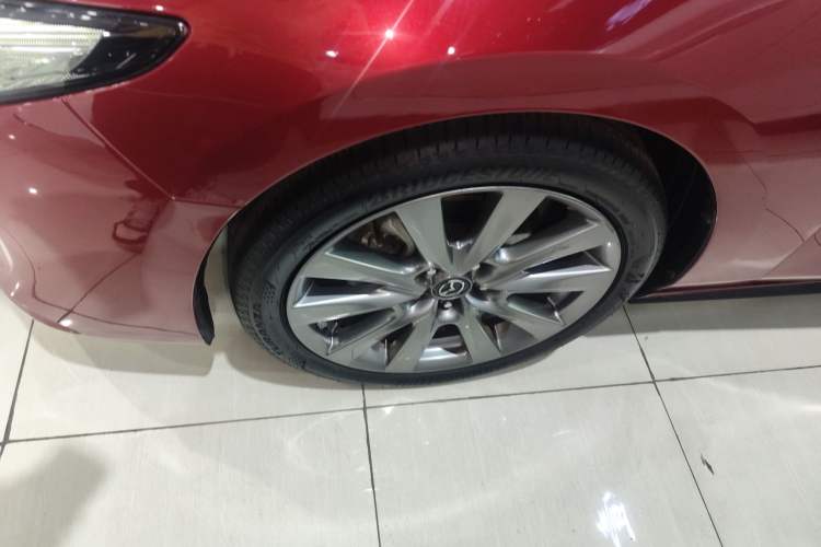 Used Mazda 3 Axela 2021 2.0L Automatic Zhiyao Edition Exterior 4